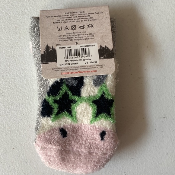 NEW pair of thick fleecy cow Slipper socks - size Y 10-4.5 - Halloween giveaway - Picture 3 of 4